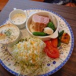 ABC食堂 - 本日のランチ・豚バラ煮込みとドリア（2023,１）