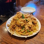 栄華 - 肉野菜炒め