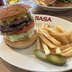 GRILL BURGER CLUB SASA - ■チーズバーガーL¥1,990