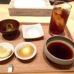 にい留 - 器にも拘られたそうです。