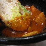 つけ麺 五ノ神製作所 - バケットは、スープに浸して。
      
      
      
      