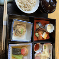 京懐石とゆば料理 松山閣 JR京都伊勢丹店 - 