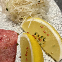 和牛焼肉わ - ネギもレモンまでもがオシャレ