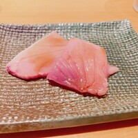 SUSHI TOKYO TEN、 横浜店 - めじ鮪