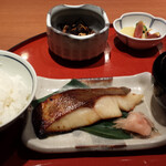 鈴波 栄 森の地下街店 - 