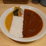 カレー&オリエンタルバル 桃の実 - 