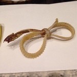 にい留 - 穴子の背骨揚げ
