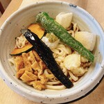 うえだ - 素揚げ野菜入りぶっかけうどん(冷)