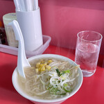Aji No Ryuuou - スープの量が半端無い。