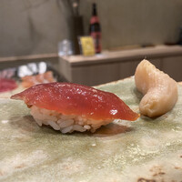 吉凰 はなれ - 鰹　下にフライドオニオン