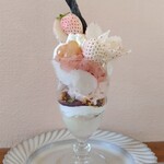 果実店canvas - ■パールホワイトと枝桜のパフェ(R5.3月11日～)