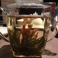 六本木 樓外樓 - お湯を注ぐと花が咲くように広がって美しい