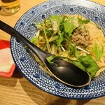 マルイ飯店 - 汁なし担々麺 +温玉