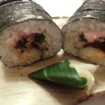 柳鮨 - 太巻きの断面