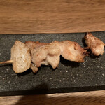 炭焼創彩鳥家 人見 - やげんなんこつ　180円