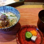 釜飯と和食 旬 - 牛スジ釜飯