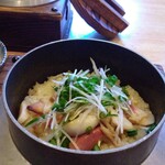 釜飯と和食 旬 - 日替わりのお品にホッキ貝の釜飯