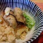 釜飯と和食 旬 - 牡蠣釜飯