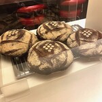 ル ジャルダン グルマン - パン・ド・カンパーニュ