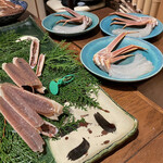 炭平 - 手早く目の前でしゃぶしゃぶ用に捌いてくれます