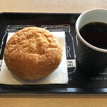 カフェ バイ サークル - SUGOのカレーパンとコーヒー