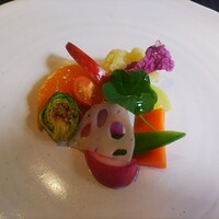 ラ・ボンヌターブル - 畑の野菜たち