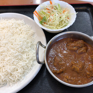 ムファー ハラールフード&レストラン_0