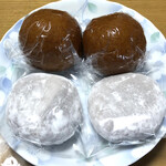 阿部屋菓子店 - 茶まんじゅうとあん餅