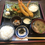 ミ세다니 다이코쿠야 쓰시 오오사토점