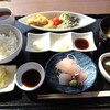 Umino Resutoran Ootoku - 基本のお膳（小鉢はもずく酢、揚げ物はアジのフライでした）　アジのフライは何度食べても美味しい　以前食べたアジづくしのランチがまた食べたいです