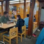 坂内食堂 - 店内