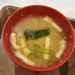 すき家 - 味噌汁