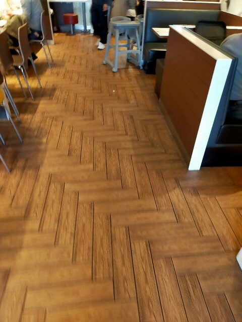 McDonald's Yao Ario Ten photo 4