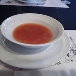 神戸ハーバーランド 三田屋 - トマトベースのスープ