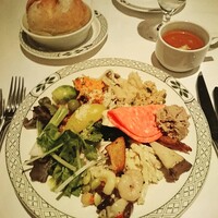 ロウリーズ・ザ・プライムリブ 恵比寿ガーデンプレイス店 - 