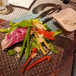 旬菜ステーキ処 らいむらいと - サラダ