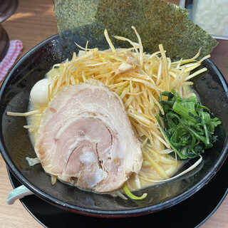 晴天屋  横浜家系ラーメン 晴天家 十日市場店 - 十日市場/ラーメン