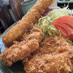 とんかつ かつまる - エビヒレ定食