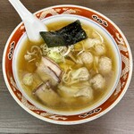 支那ソバ かづ屋 - ワンタン麺 ¥1250