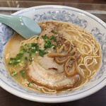 中華軽食 三八 - ラーメン、税込700円