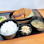 Kamon - ロースカツ定食
