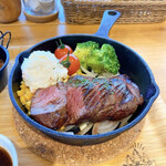 WEST CAFE - 