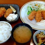 とんかつステーキ　まこと亭 - カキフライランチ＋カキフライ