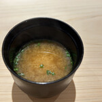 鮨 西崎 - 毎日でも飲みたいお味噌汁。