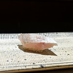 鮨 西崎 - 握りも柔らかく、春子鯛のふわり食感と♪