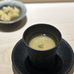 鮨 西崎 - 銀餡が嬉しい。豆乳を隠し味に食感も加えて、潜んだのれそれと美味しくいただきます♪