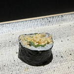 鮨 西崎 - 夜のツマミで供されるプルンプルンのあん肝を、巻きで。
      美味しくないはずがない！