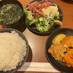 YAKINIKU BUFFET左近 - 