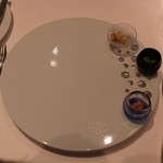 ア・ニュ ルトゥルヴェ・ヴー - アミューズ　(2013/07)