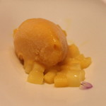 ア・ニュ ルトゥルヴェ・ヴー - 石垣島の島バナナのソルベとマンゴー　(2013/07)